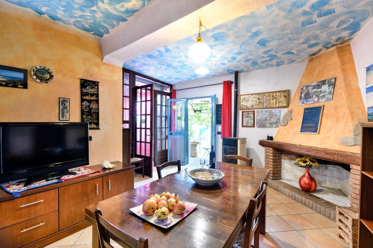 Villa Andrebyke à Gergei Extérieur photo